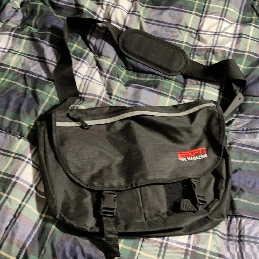 New ESPN the Magazine carry bag